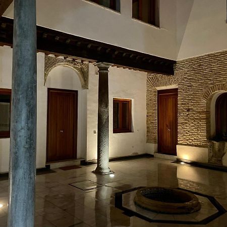 Duplex Toledo Catedral Con Parking Gratis Exterior foto