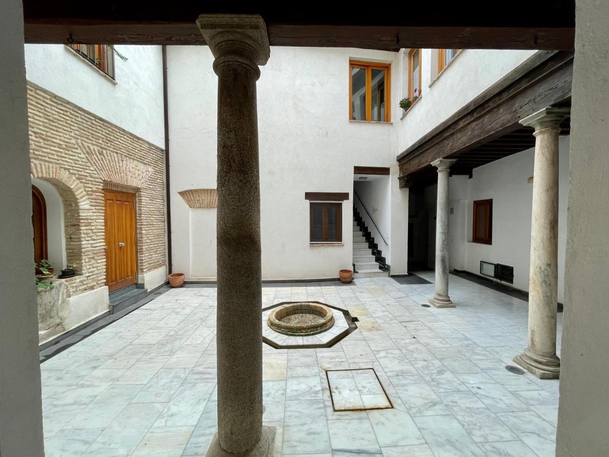 Duplex Toledo Catedral Con Parking Gratis Exterior foto