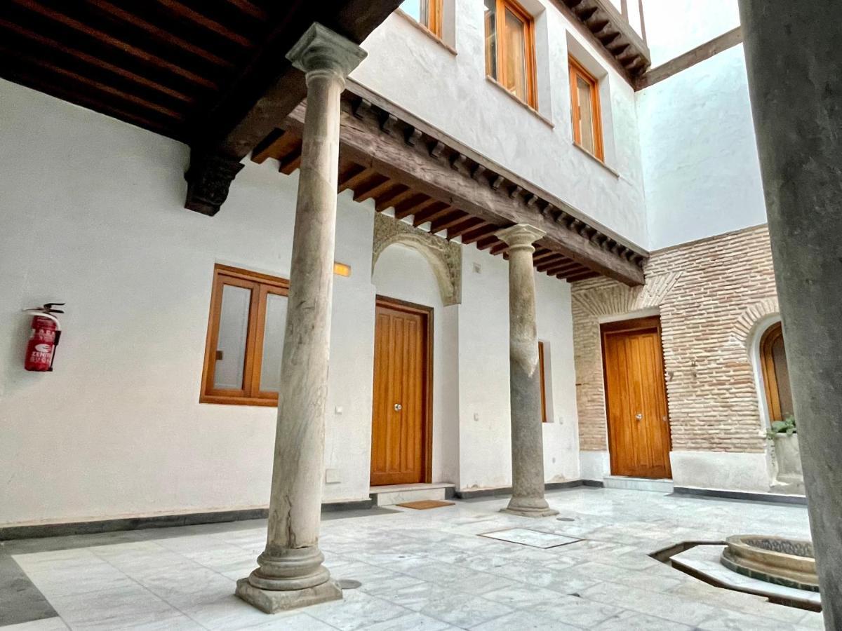 Duplex Toledo Catedral Con Parking Gratis Exterior foto